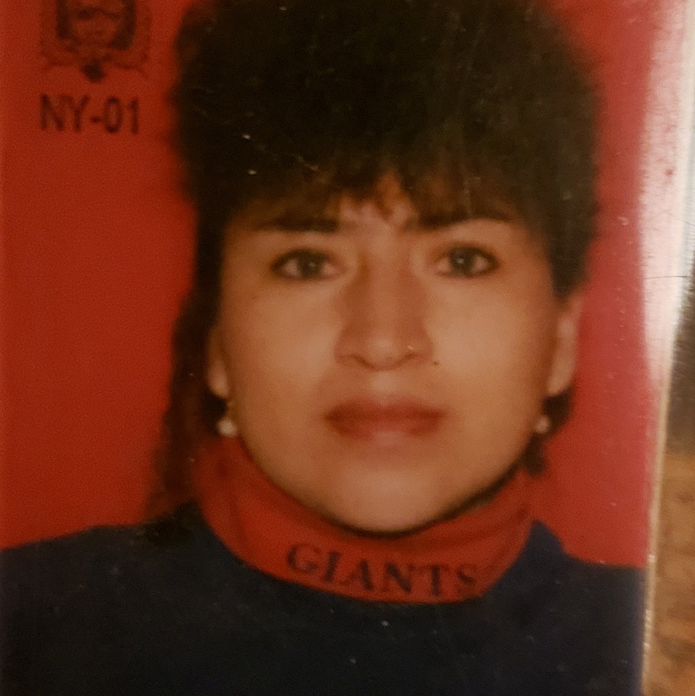 Meet your Posher, Angelita